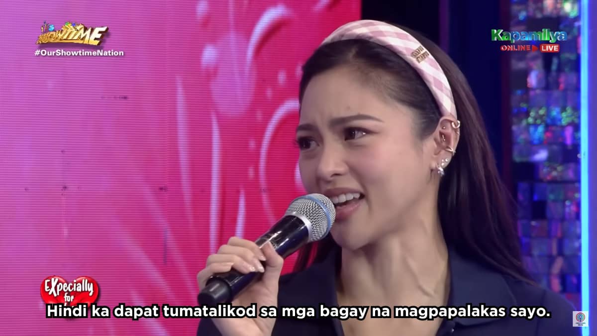 CO-HOST Kim Chiu